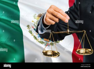Cómo Saber Si Soy Persona Física o Moral en México 37 balanzas de justicia sobre fondo mexicano