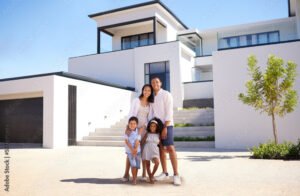 Infonavit Te Da Dinero En Efectivo Para Construir Tu Casa 18 familia feliz construyendo casa nueva