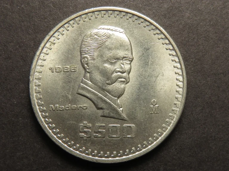 Qué significa la letra N en las monedas mexicanas