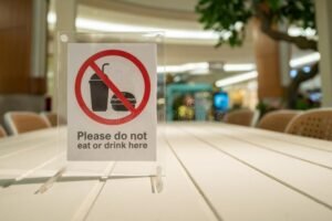 Por qué No Se Permite Entrar Con Alimentos Y Bebidas En Lugares Públicos 21 prohibicion comida y bebida en espacio publico