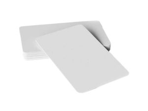 tarjeta plata card clasica en fondo blanco